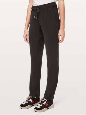 TALL Lululemon On The Fly Pant Woven 33"
Black